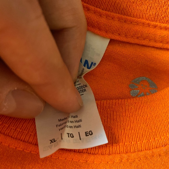 Choose Happy T-shirt - Picture 2 of 2